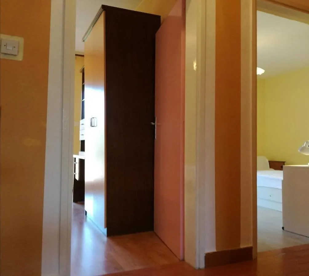 Apartment In Okrug Donji With Sea View, Terrace, Air Conditioning, Wifi 5136-1 Donji Okrug   Donji Okrug (Ciovo)
