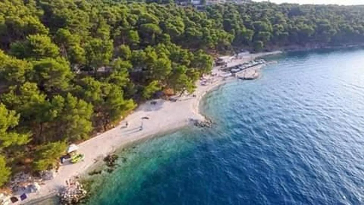 Apartment In Okrug Donji With Sea View, Terrace, Air Conditioning, Wifi 5136-1 Donji Okrug  Croatia